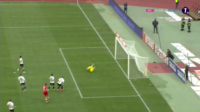 Supergolul înscris de Postolachi a fost anulat de VAR, în 'U' Cluj - UTA! Motivul pentru care arbitrul a anulat reușita_12