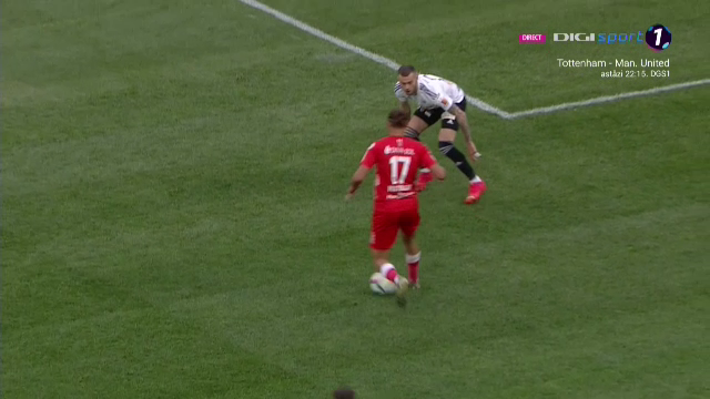 Supergolul înscris de Postolachi a fost anulat de VAR, în 'U' Cluj - UTA! Motivul pentru care arbitrul a anulat reușita_17