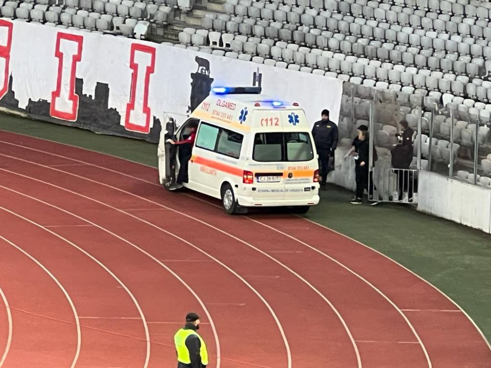 Cupa României | U Cluj - UTA Arad 1-0 | VAR-ul îi trimite pe ardeleni în finală! Gol anulat și penalty dictat împotriva lui Rednic _7