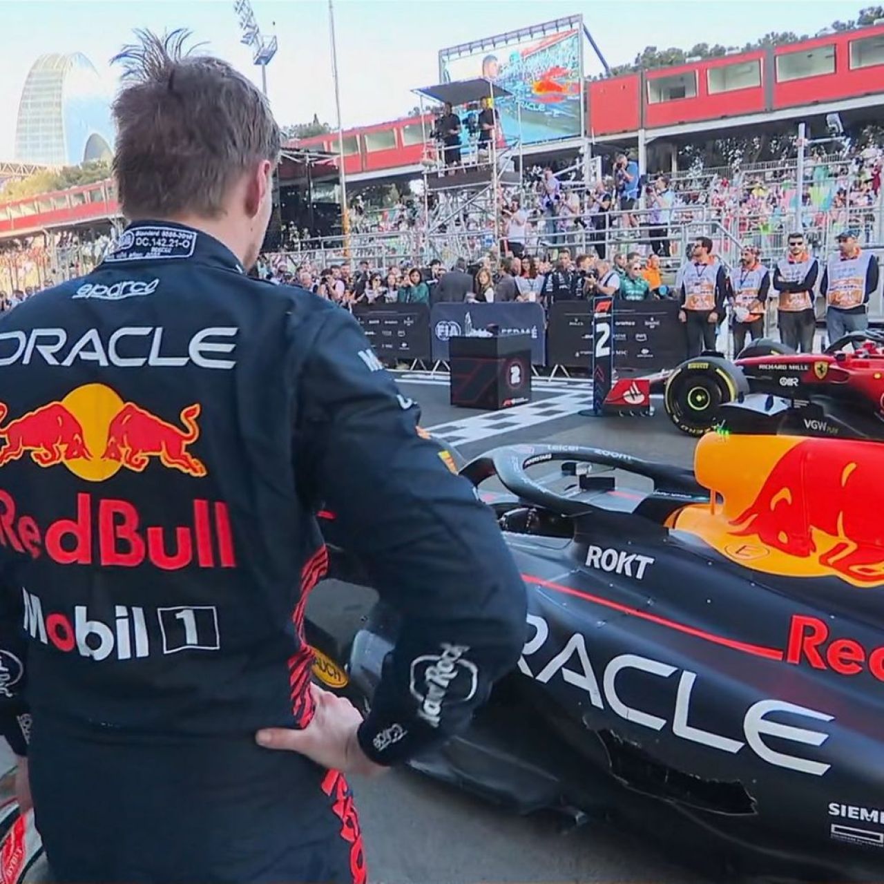 S-a lăsat cu jigniri după cursa de sprint din Azerbaidjan! Scandal teribil între Max Verstappen și George Russell _3