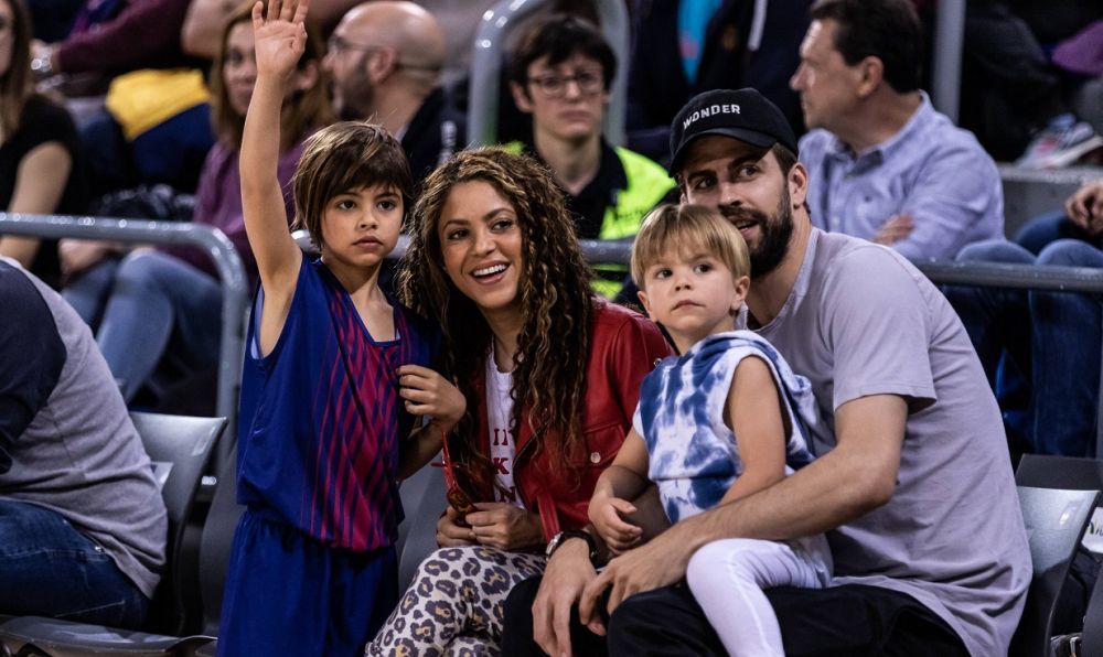 Pique a mers la Miami să își vadă copiii, dar s-a lovit de o problemă. Ce înțelegere are cu Shakira_8