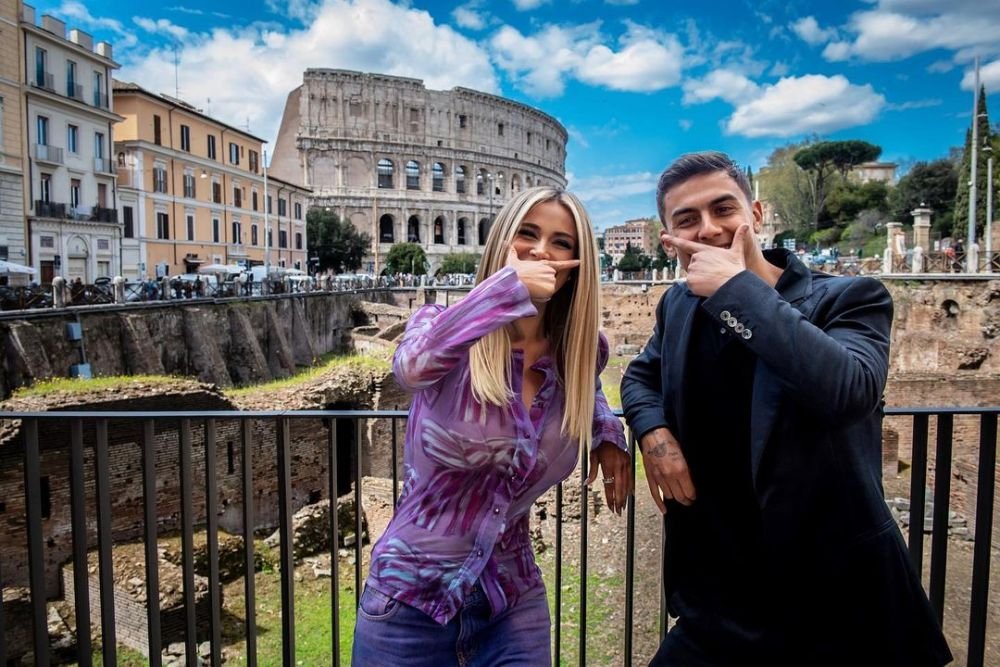 „Cea mai sexy mămică!” Diletta Leotta, apariție incendiară la centrul terenului în Napoli - Salernitana! Fanii s-au revoltat când au văzut-o cum s-a îmbrăcat _29