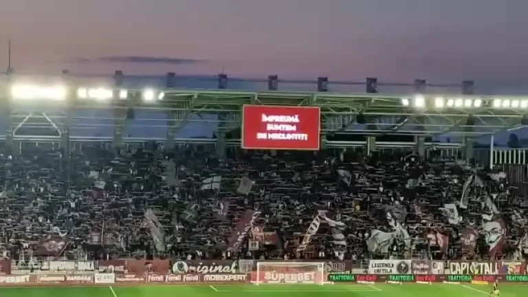 &bdquo;Spionul&rdquo; din Rapid - CFR! Oficialul FCSB vede pe viu spectacol din Giulești