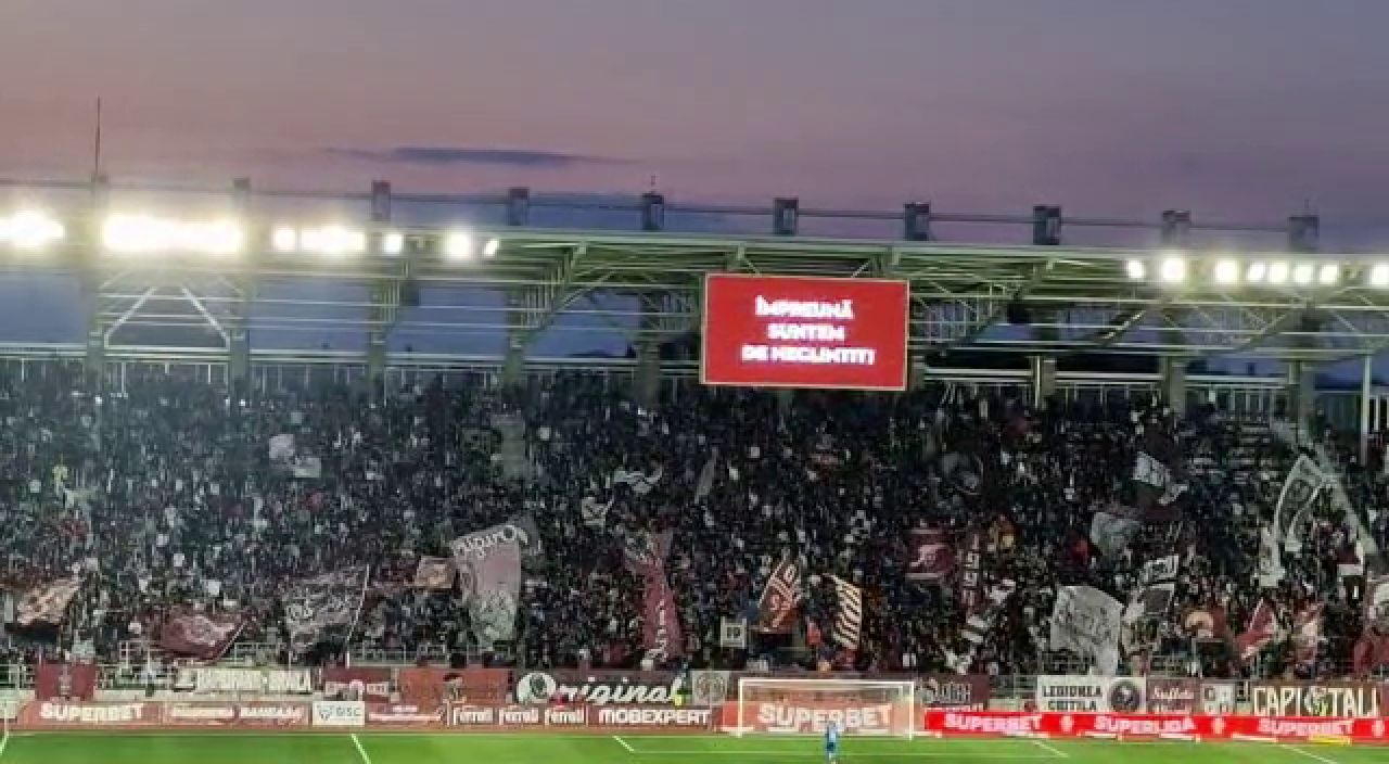 „Spionul” din Rapid - CFR! Oficialul FCSB vede pe viu spectacolul din Giulești_32