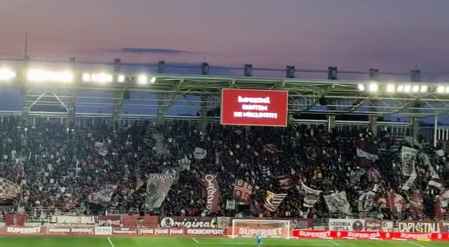 „Spionul” din Rapid - CFR! Oficialul FCSB vede pe viu spectacolul din Giulești_34