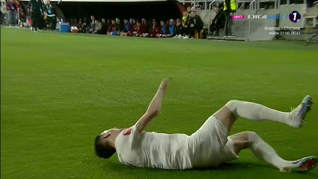 Nu s-a învățat minte! Răzvan Onea, intrare brutală în Rapid - CFR_20