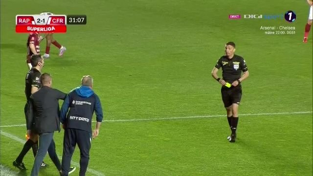 Dan Petrescu n-a mai rezistat! Direct la vestiare după golul 3 + scos de pe teren de Panin!_9