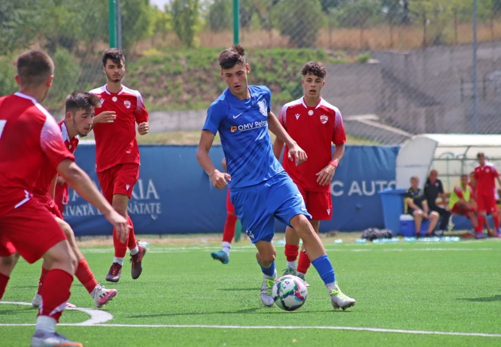 Competițiile naționale de juniori se apropie de final. Cum s-au descurcat echipele lui Gică Hagi în acest sezon_6