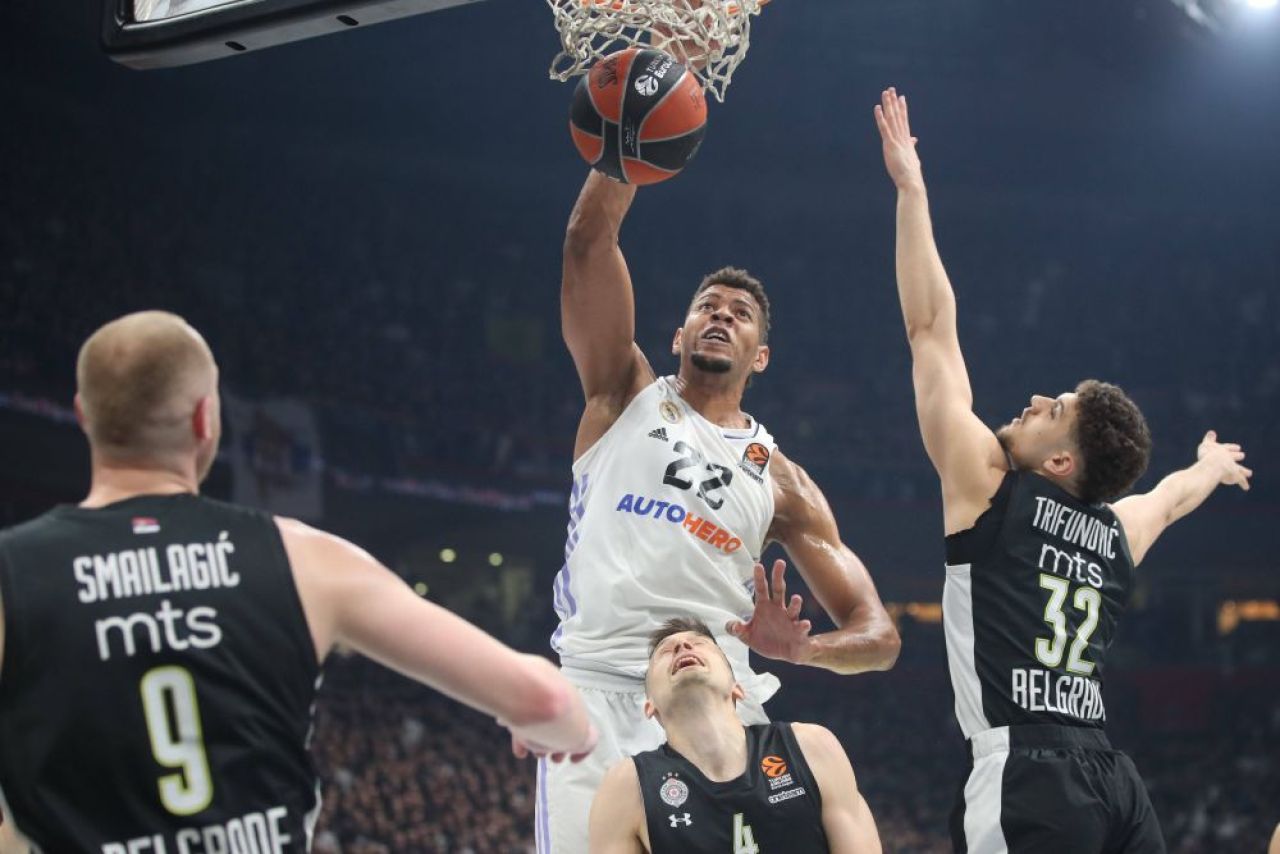 Atmosferă incendiară pe Stark Arena, în fața a peste 20.000 de spectatori. Duelul dintre Partizan și Real Madrid ajunge la al patrulea episod_8