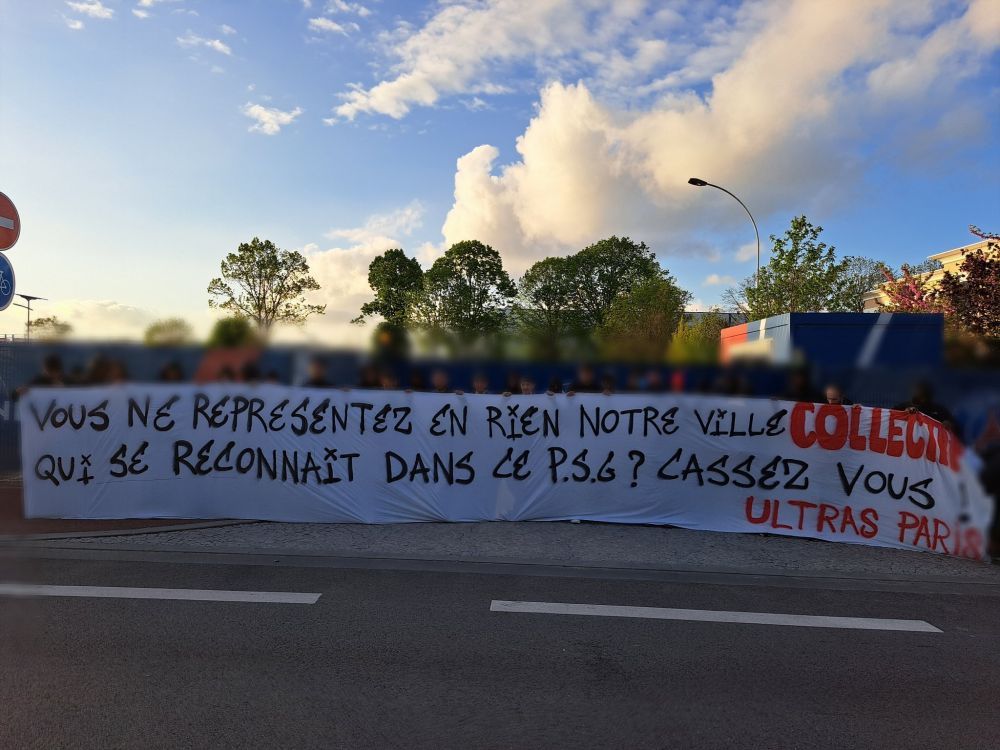 PSG se cutremură din temelii! Anunțul ultrașilor parizieni după dezastrul de la echipă: