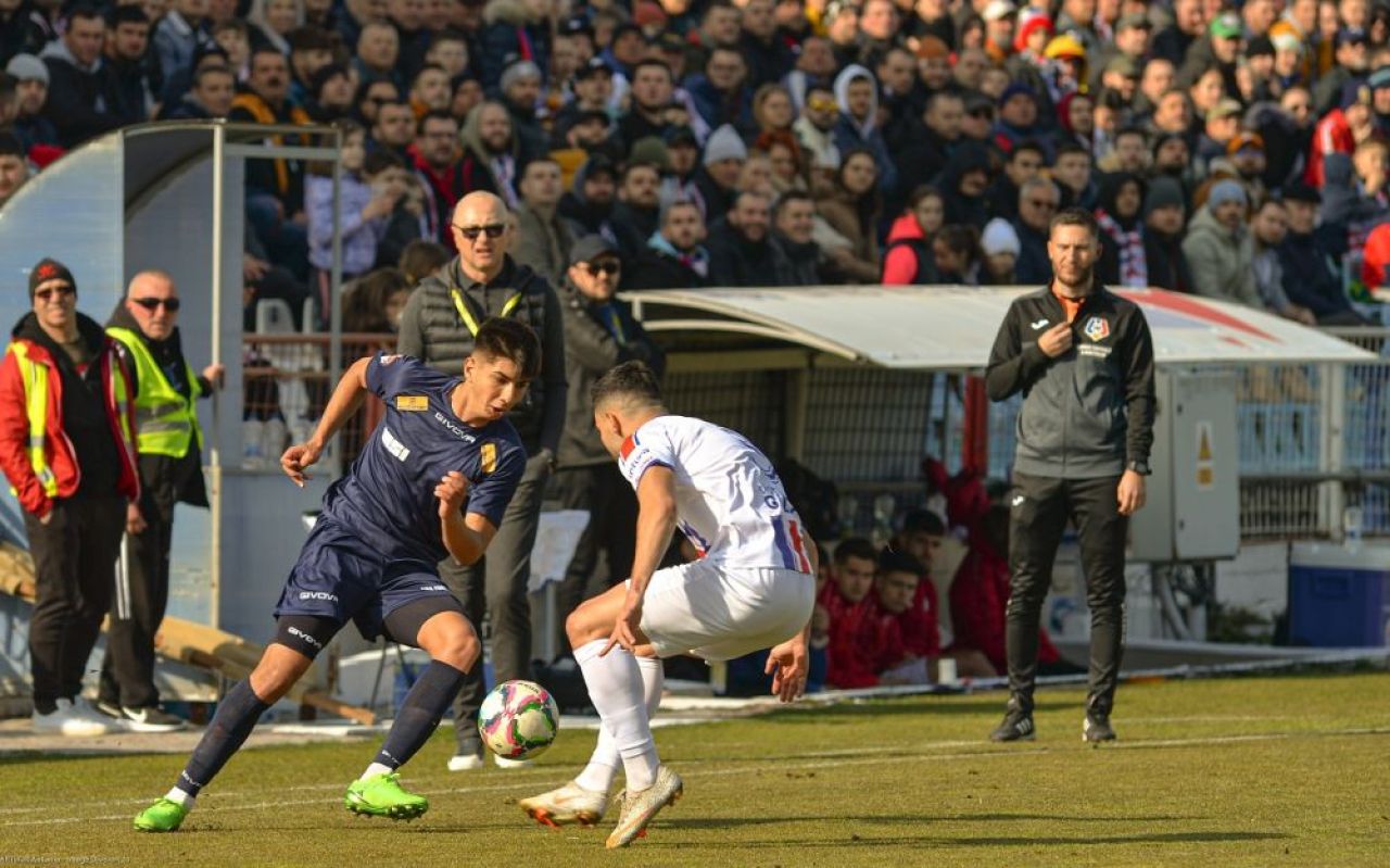 Fiesta grozavă! Imagini din vestiarul lui Poli Iași după promovarea în Superliga_1