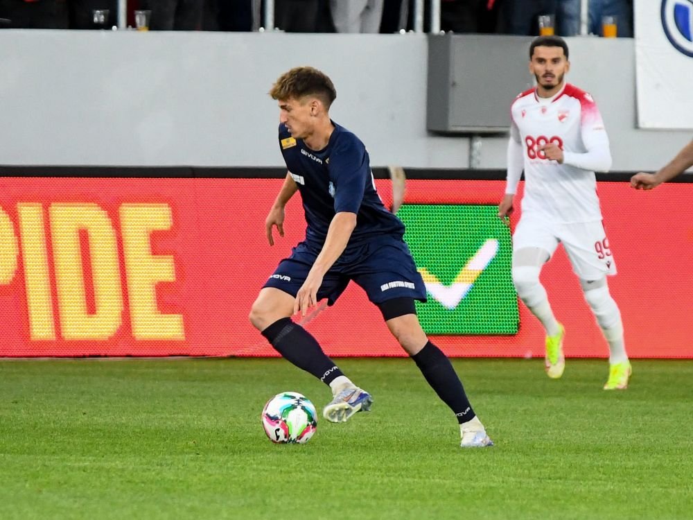 Fiesta grozavă! Imagini din vestiarul lui Poli Iași după promovarea în Superliga_3