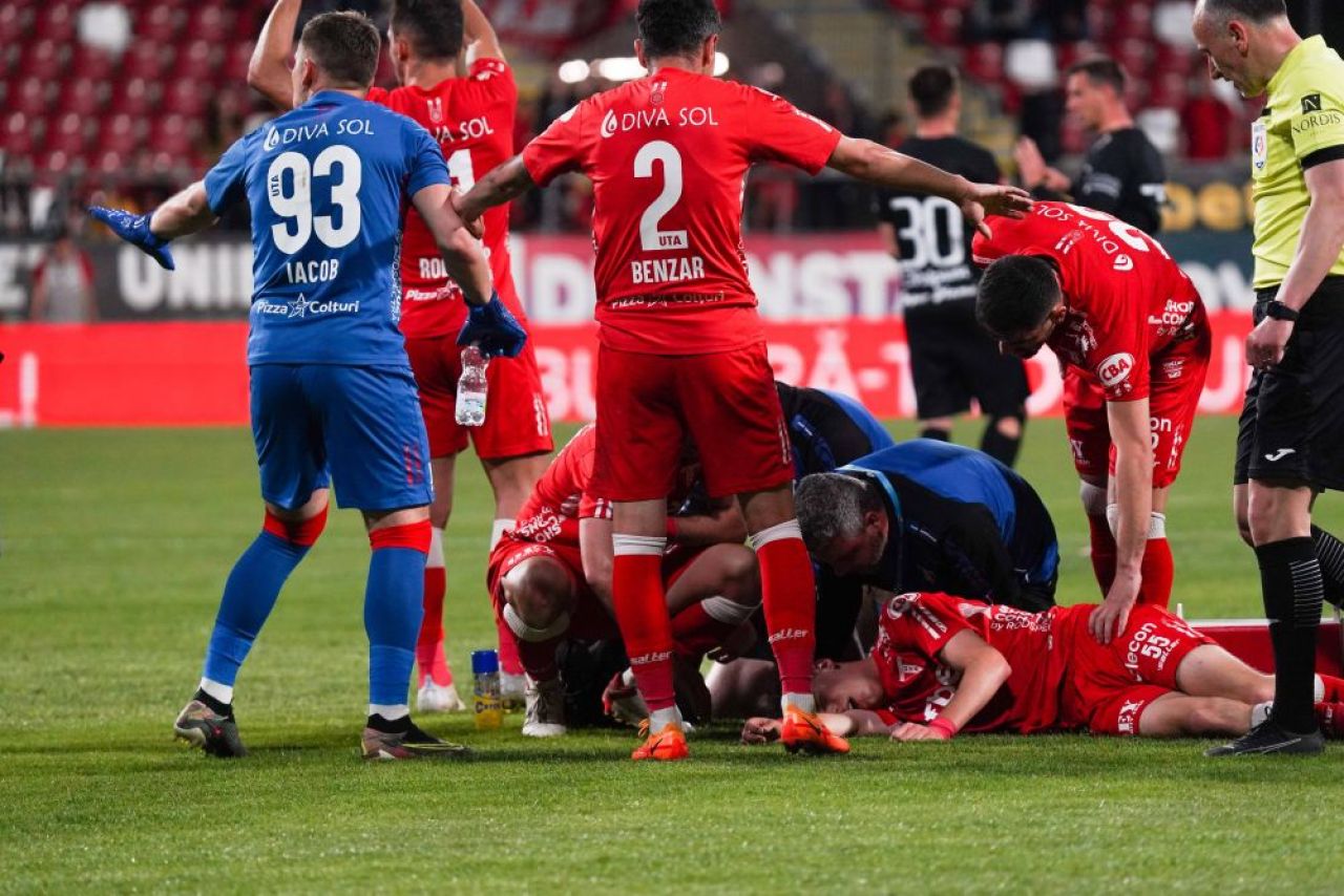 Anunțul clubului UTA despre starea lui Rareș Pop, care s-a prăbușit pe teren în meciul cu FC Hermannstadt_1