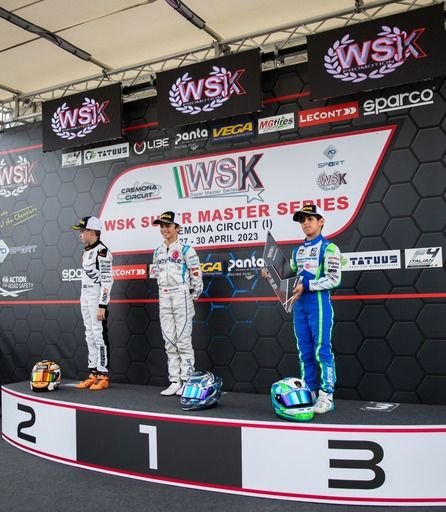 Premieră internațională în motorsport. Frații Cosma Cristofor, performanță uriașă la Cremona_12