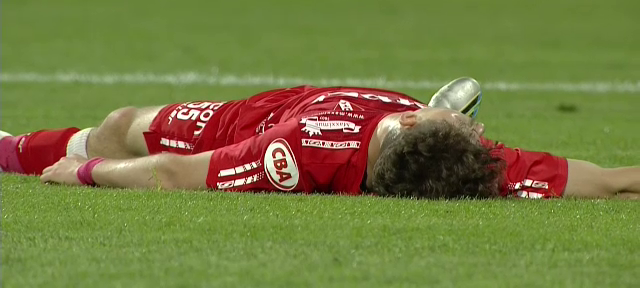 Verdictul medical &icirc;n cazul lui Rareș Pop, puștiul de 17 ani care s-a prăbușit brusc &icirc;n UTA Arad - Hermannstadt&nbsp;