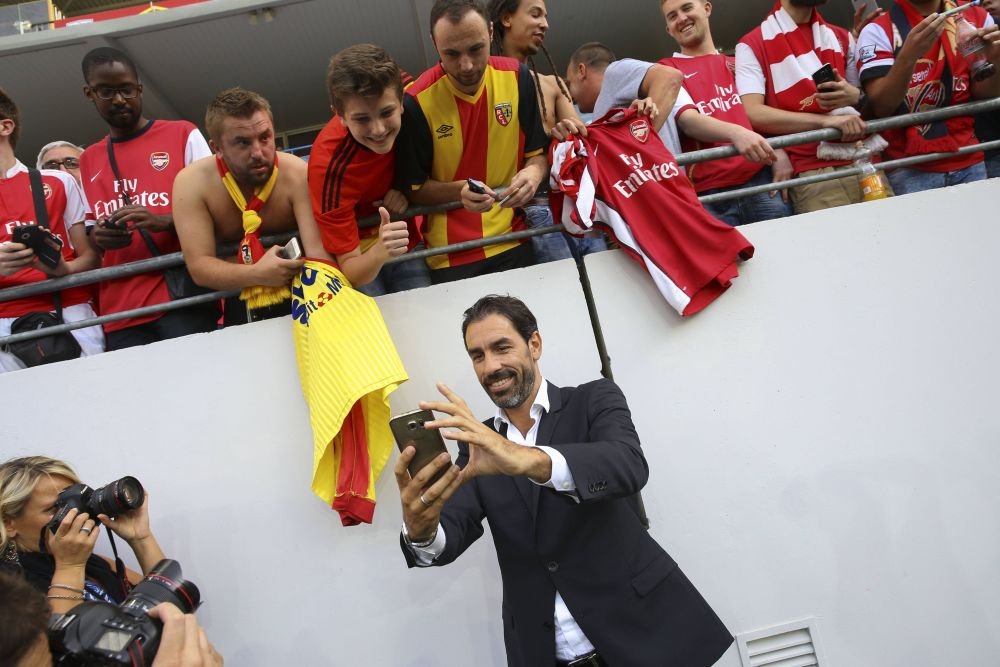 Invincibilul D'Artagnan: drumul spre glorie al lui Robert Pires, de la „ce caut aici” până la simbol al lui Arsenal_4