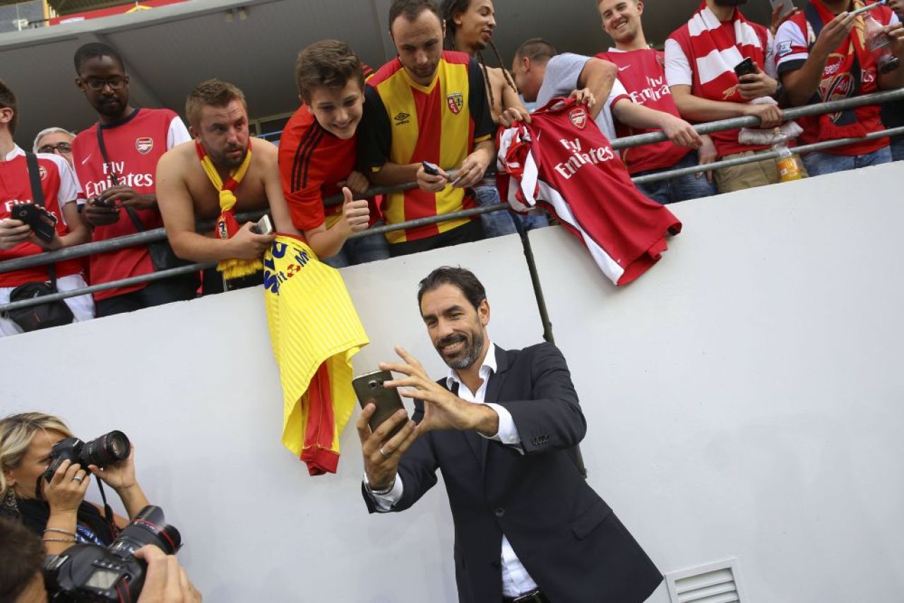 Invincibilul D'Artagnan: drumul spre glorie al lui Robert Pires, de la „ce caut aici” până la simbol al lui Arsenal_4