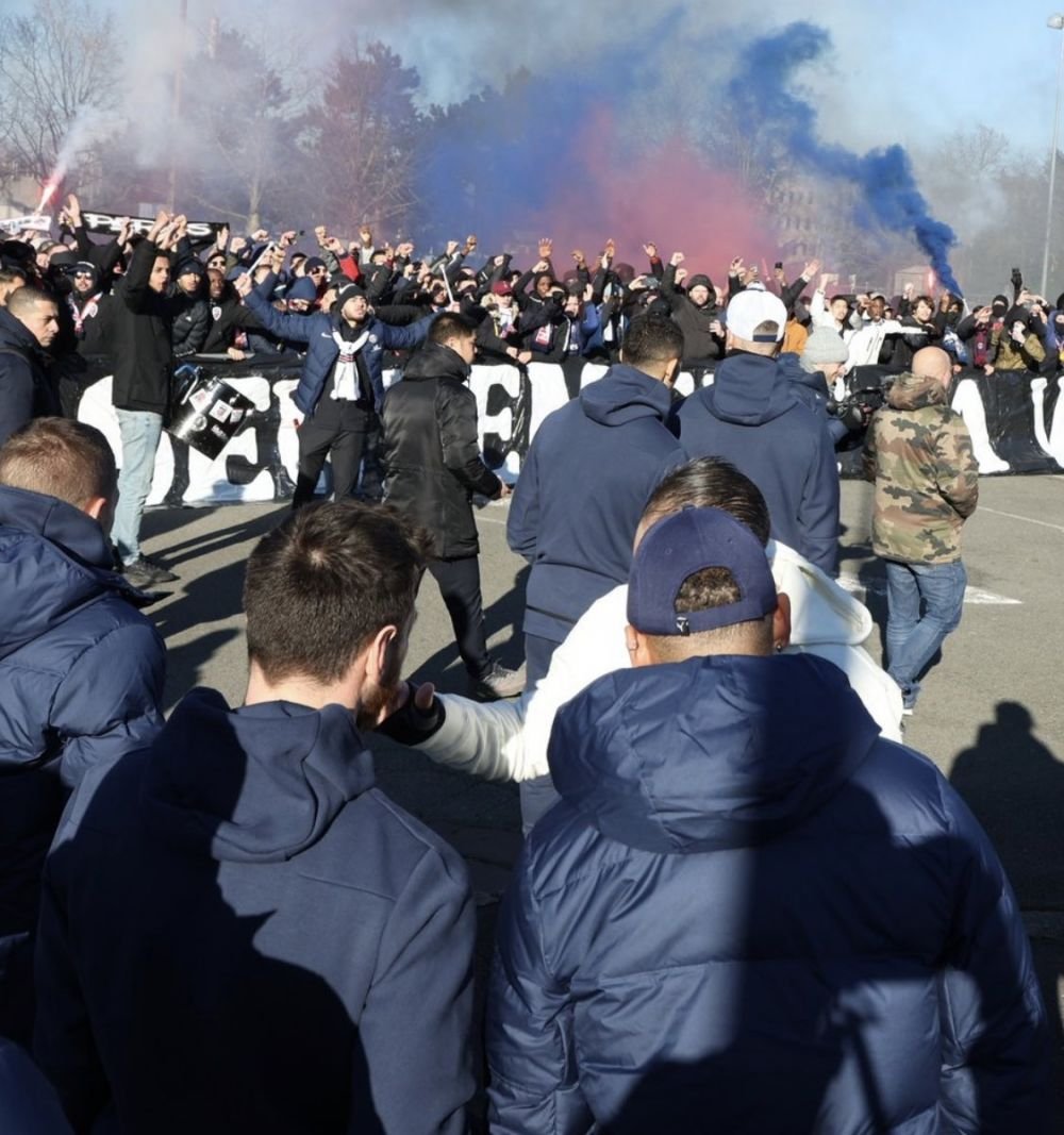 Reacția lui Neymar după ce suporterii la PSG au mers acasă și i-au cerut să plece: 
