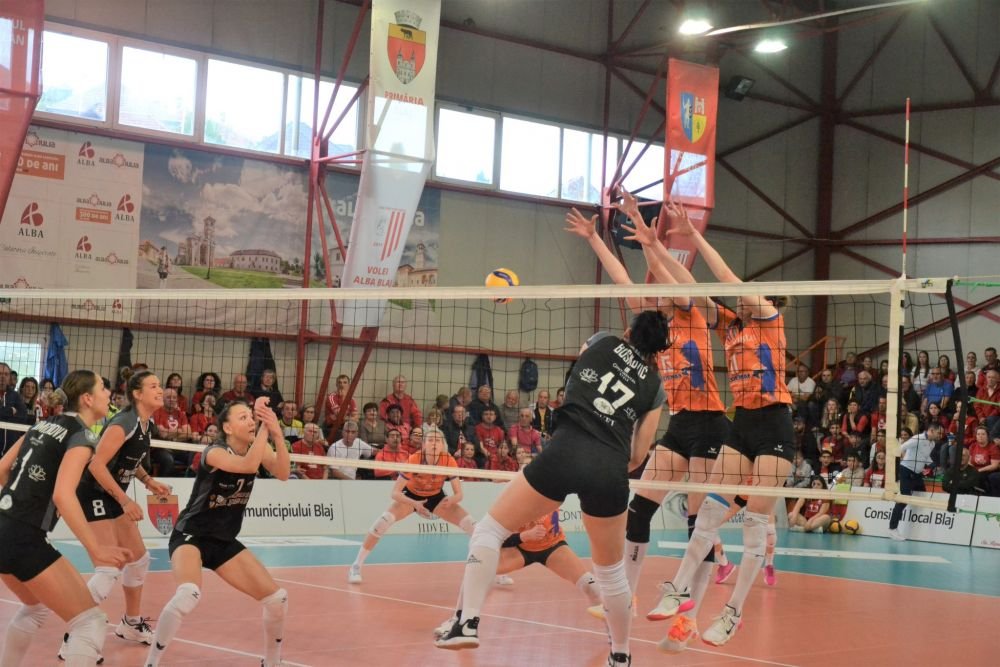 Fetele de la Volei Alba Blaj, pentru a șaptea oară campioane ale României! Victorie fără emoții în finală_7