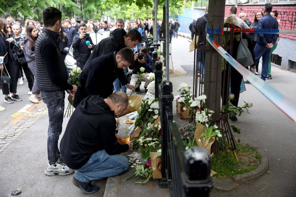 Masacrul din Belgrad | Noi informații despre Dragan Kobiljski, antrenorul de la Zalău a cărui fiică a fost ucisă la școala din capitala Serbiei_4