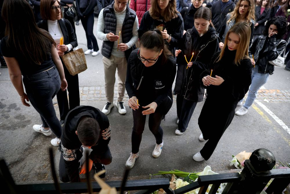 Masacrul din Belgrad | Noi informații despre Dragan Kobiljski, antrenorul de la Zalău a cărui fiică a fost ucisă la școala din capitala Serbiei_8