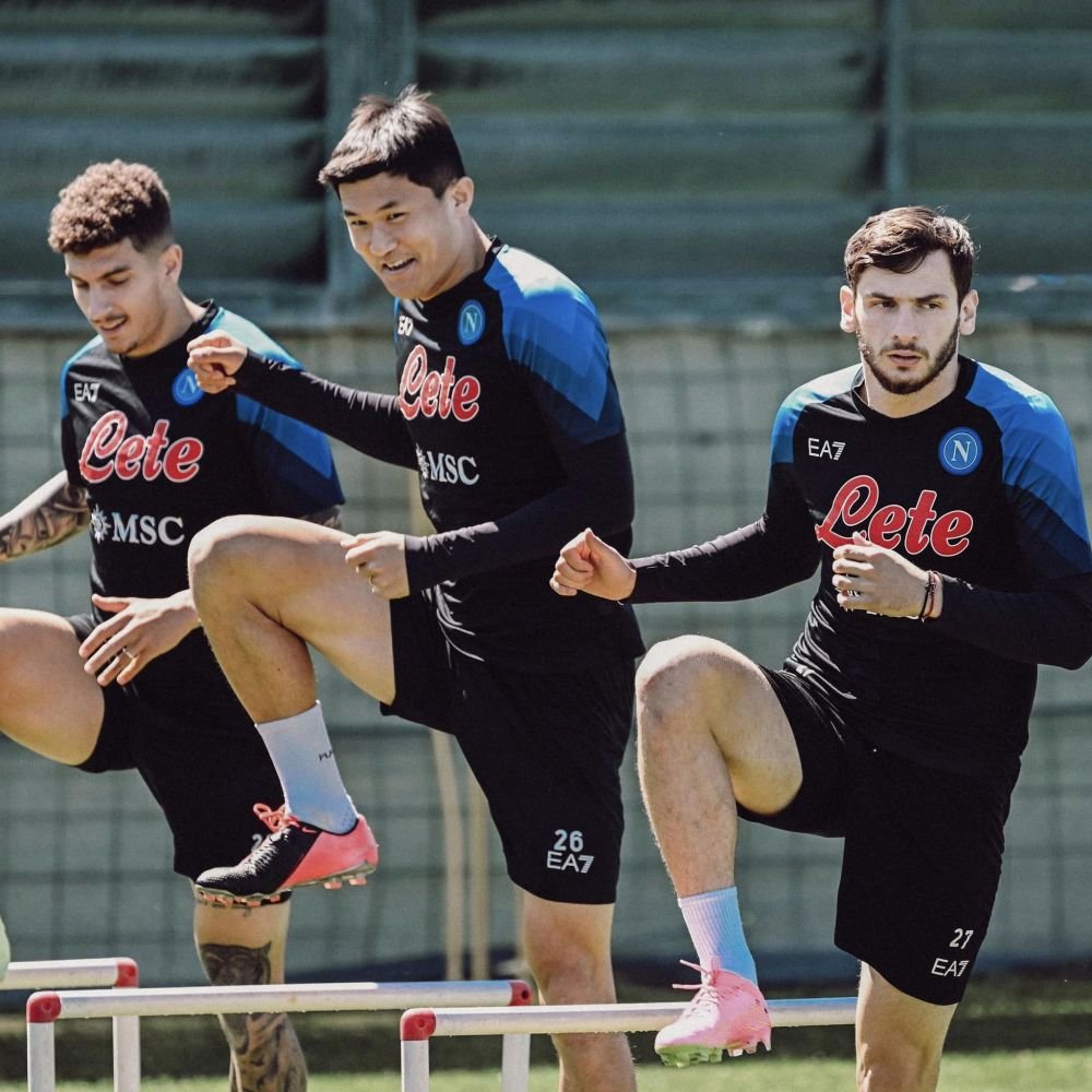 Câștigă un scudetto istoric și pleacă în armată! Țara fotbalistului de la Napoli e în stare de război de 70 de ani_3