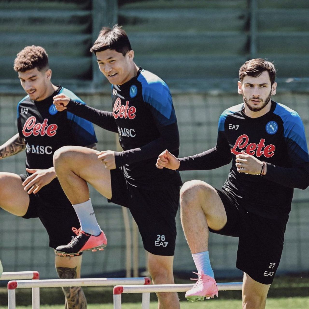 Câștigă un scudetto istoric și pleacă în armată! Țara fotbalistului de la Napoli e în stare de război de 70 de ani_3