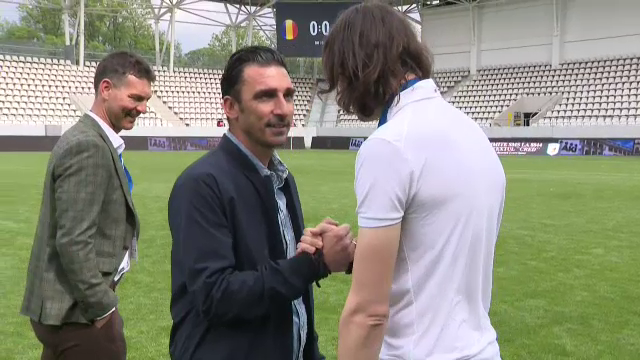 Cu ce fotbalist a fost surprins Elias Charalambous stând de vorbă la Gala Mihai Neșu (LIVE pe Pro Arena & VOYO, ora 18:00)_10