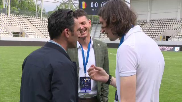Cu ce fotbalist a fost surprins Elias Charalambous stând de vorbă la Gala Mihai Neșu (LIVE pe Pro Arena & VOYO, ora 18:00)_23