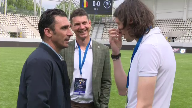 Cu ce fotbalist a fost surprins Elias Charalambous stând de vorbă la Gala Mihai Neșu (LIVE pe Pro Arena & VOYO, ora 18:00)_25