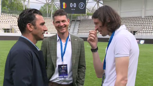 Cu ce fotbalist a fost surprins Elias Charalambous stând de vorbă la Gala Mihai Neșu (LIVE pe Pro Arena & VOYO, ora 18:00)_28