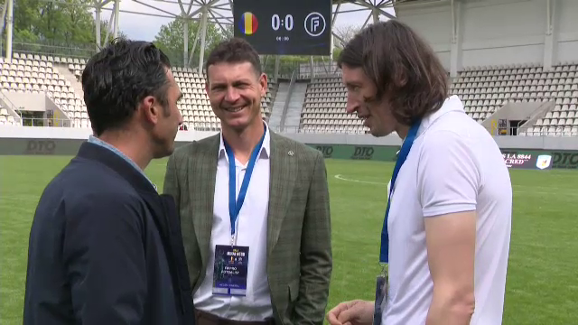 Cu ce fotbalist a fost surprins Elias Charalambous stând de vorbă la Gala Mihai Neșu (LIVE pe Pro Arena & VOYO, ora 18:00)_31