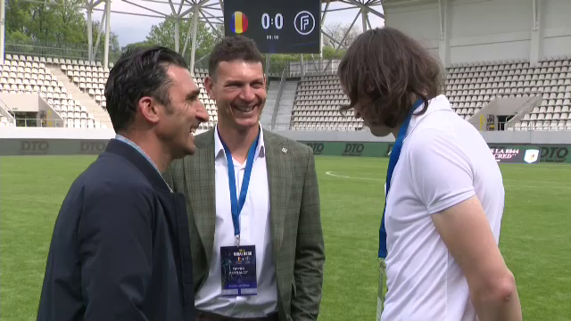 Cu ce fotbalist a fost surprins Elias Charalambous stând de vorbă la Gala Mihai Neșu (LIVE pe Pro Arena & VOYO, ora 18:00)_41