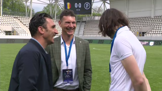 Cu ce fotbalist a fost surprins Elias Charalambous stând de vorbă la Gala Mihai Neșu (LIVE pe Pro Arena & VOYO, ora 18:00)_42