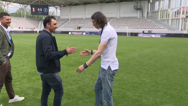Cu ce fotbalist a fost surprins Elias Charalambous stând de vorbă la Gala Mihai Neșu (LIVE pe Pro Arena & VOYO, ora 18:00)_55