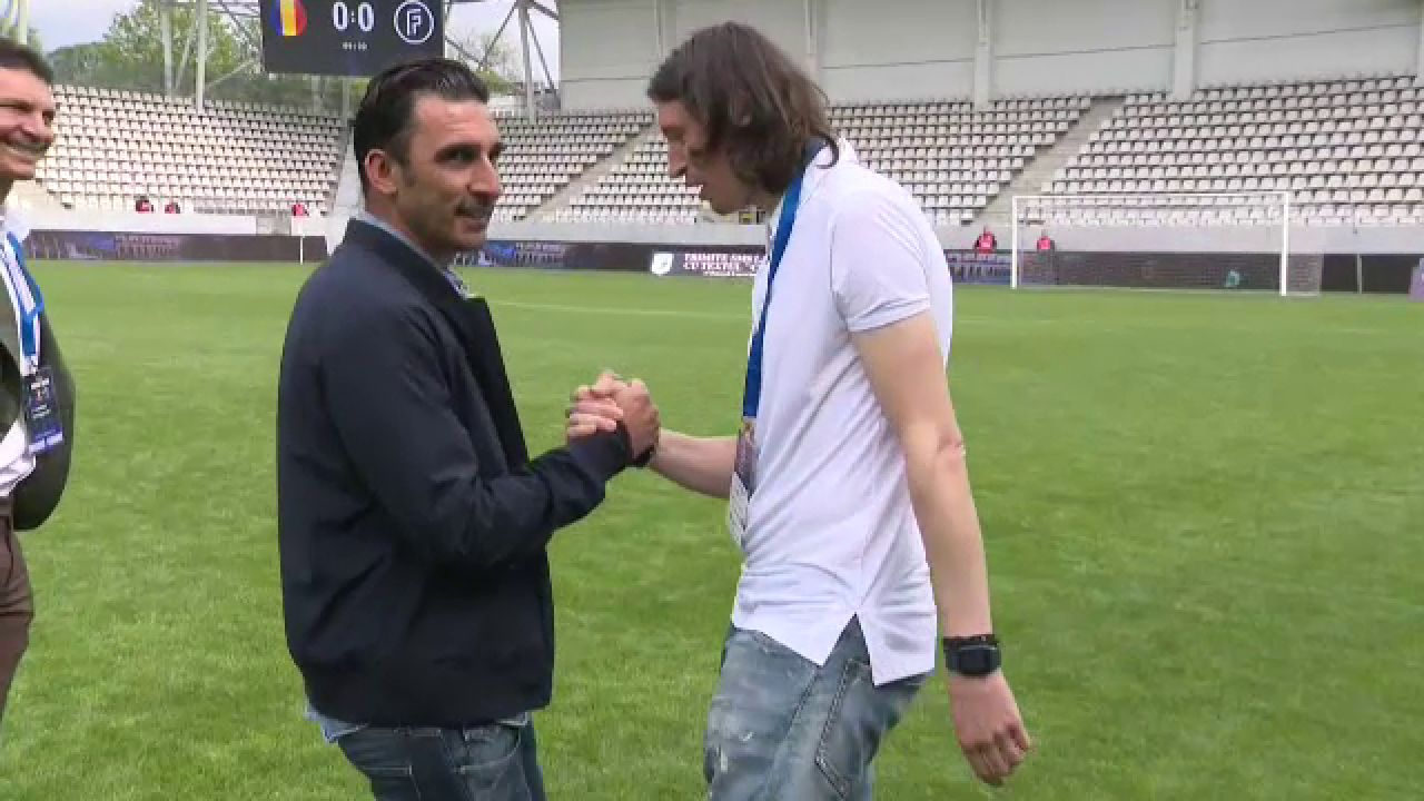 Elias Charalambous e alături de Mihai Neșu: „Sunt fericit că pot da ceva înapoi”_4