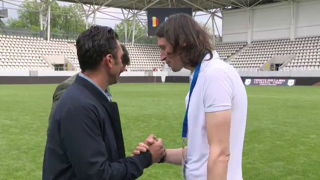 Elias Charalambous e alături de Mihai Neșu: „Sunt fericit că pot da ceva înapoi”_15