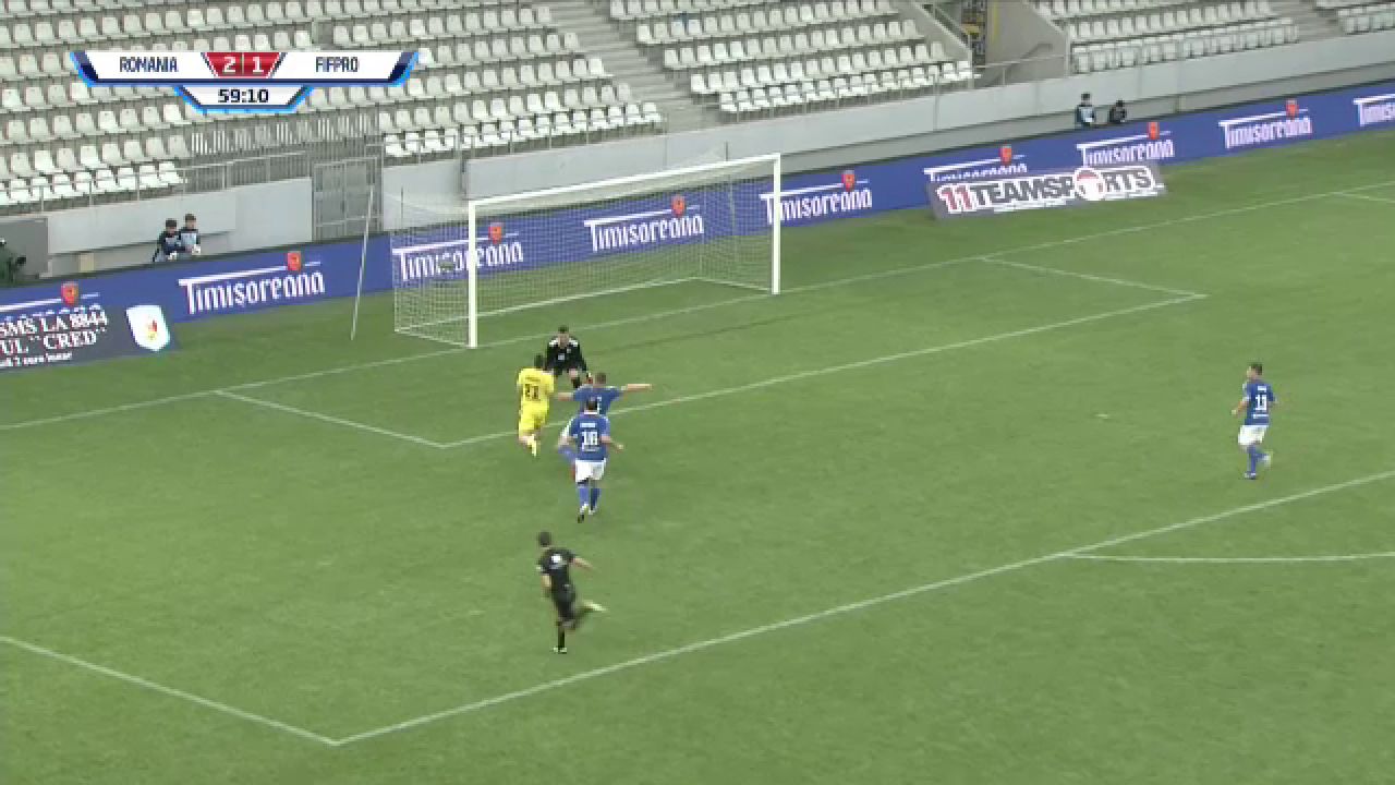 Au tăbărât pe el! Daniel Niculae, oprit doar prin fault la Gala Mihai Neșu_7