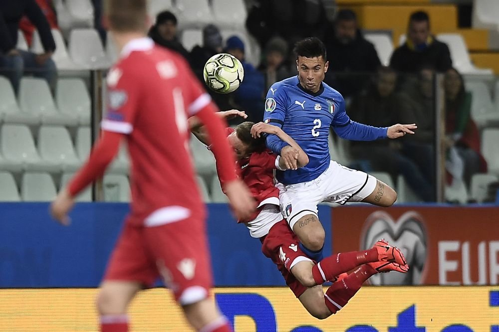 Cine este fotbalistul din naționala Italiei condamnat la 5 ani de închisoare pentru trucarea unui meci și asociere cu mafia din Napoli_4