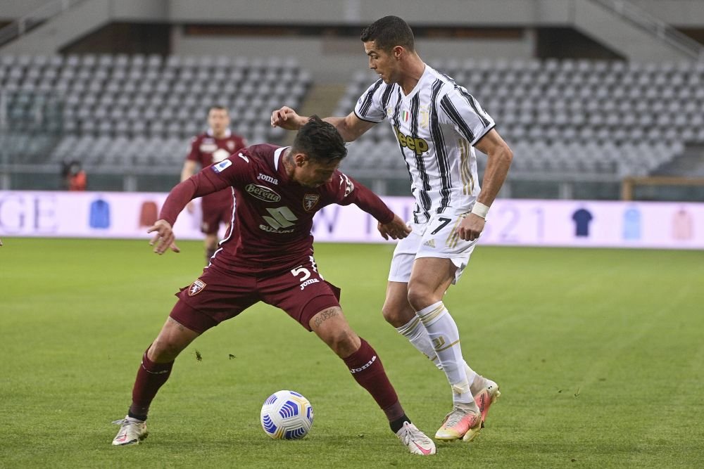 Cine este fotbalistul din naționala Italiei condamnat la 5 ani de închisoare pentru trucarea unui meci și asociere cu mafia din Napoli_10