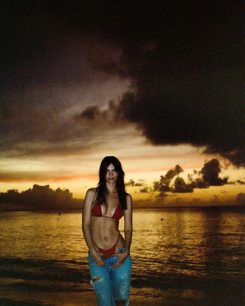 Emily Ratajkowski, talismanul lui Napoli?! Cum a apărut una dintre cele mai sexy femei din lume în urmă cu câteva zile _20