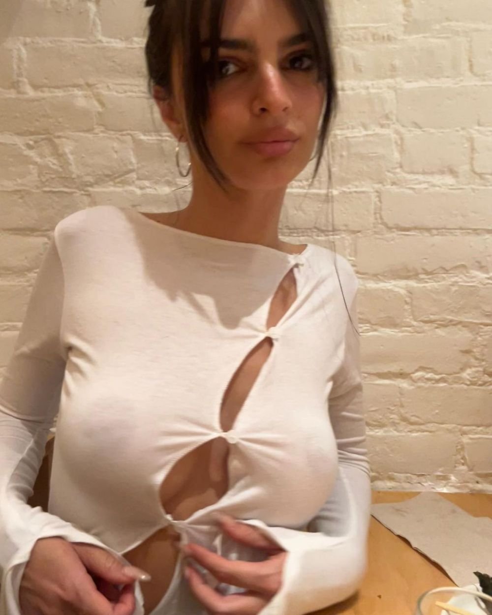Emily Ratajkowski, talismanul lui Napoli?! Cum a apărut una dintre cele mai sexy femei din lume în urmă cu câteva zile _21