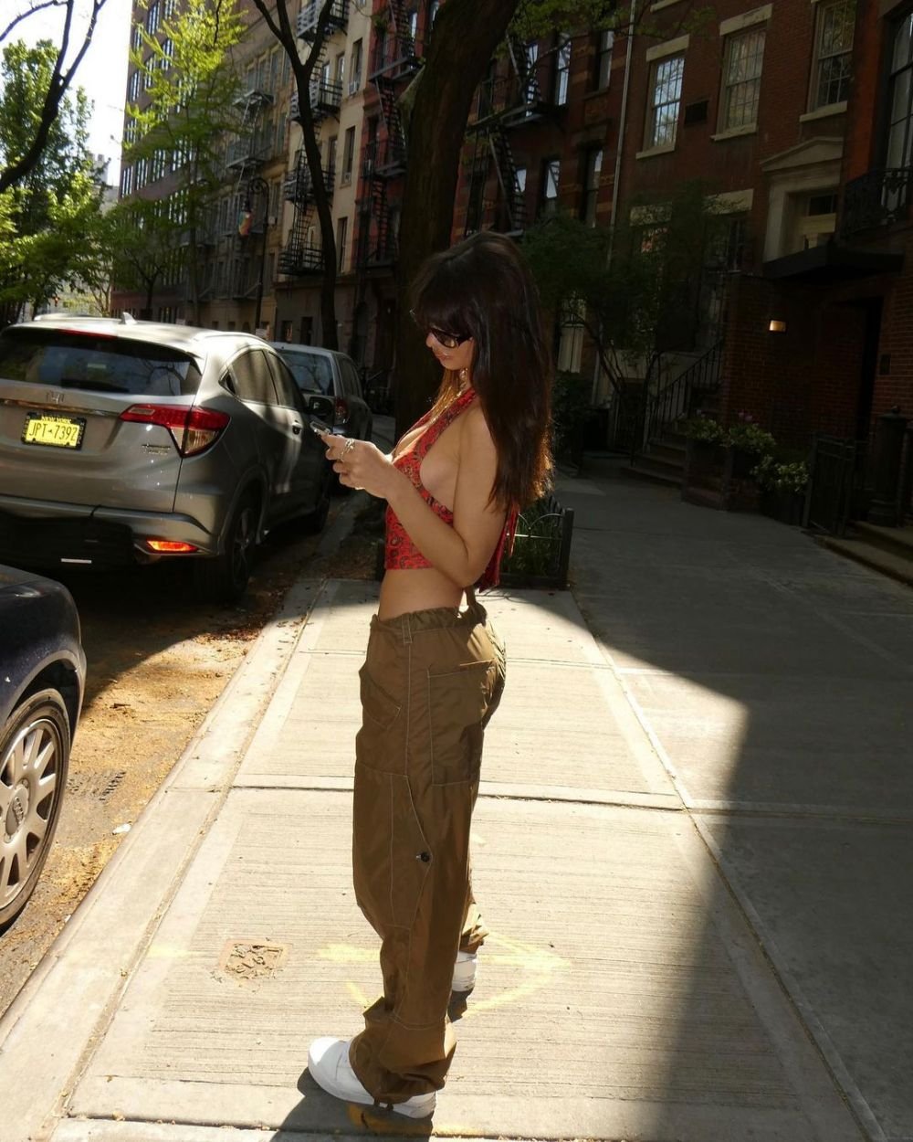 Emily Ratajkowski, talismanul lui Napoli?! Cum a apărut una dintre cele mai sexy femei din lume în urmă cu câteva zile _33