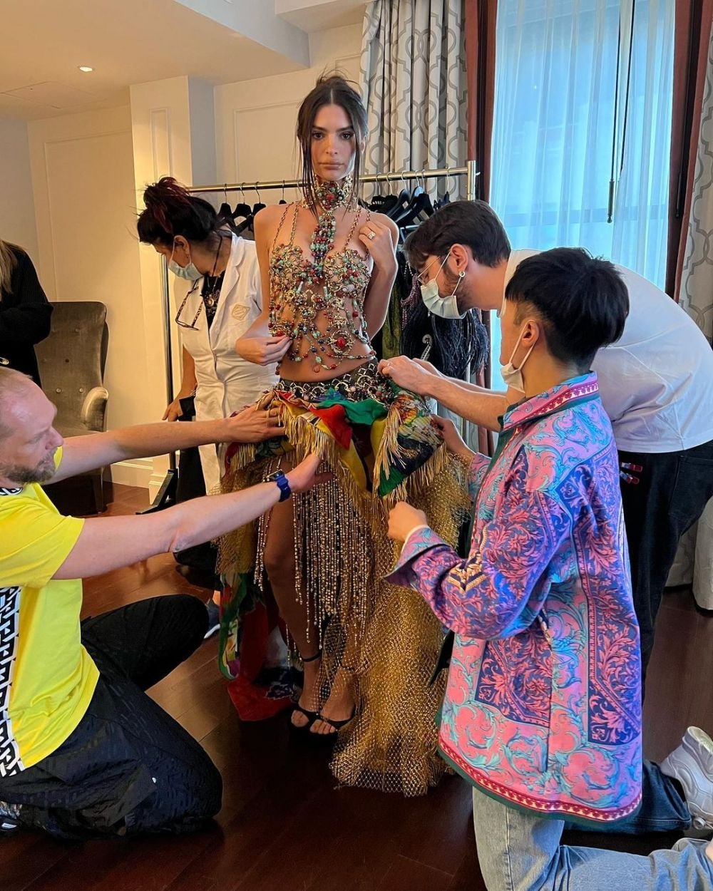 Emily Ratajkowski, talismanul lui Napoli?! Cum a apărut una dintre cele mai sexy femei din lume în urmă cu câteva zile _83