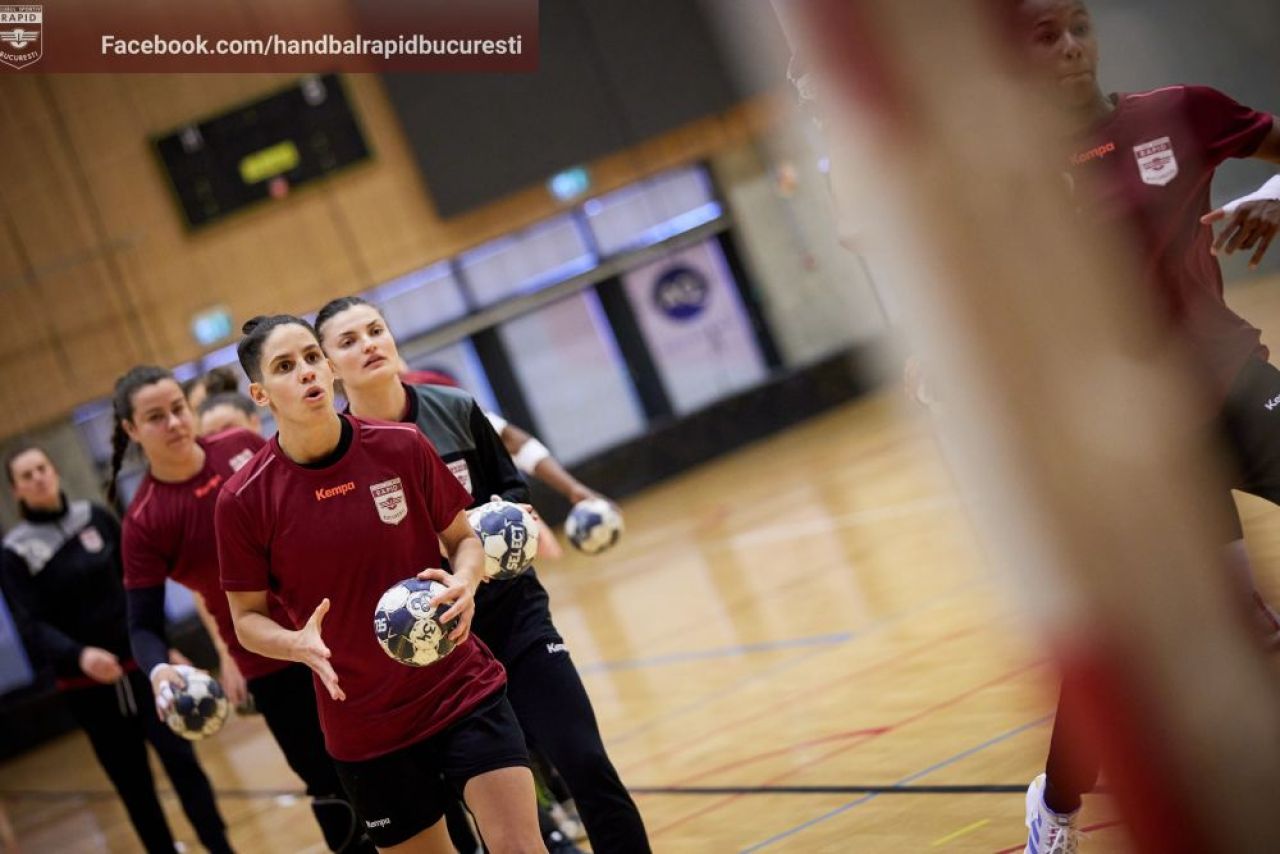 Liga Campionilor | Vipers - Rapid 40-31. Giuleștencele ratează șansa de a trece de sferturile UCL_3