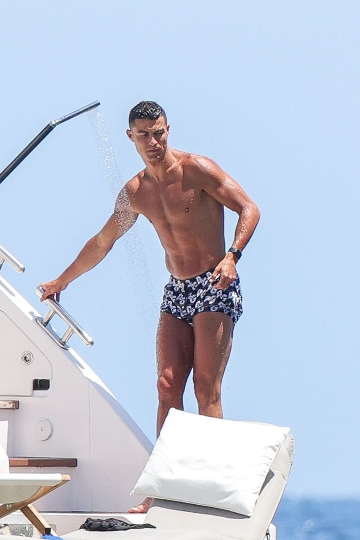 Cristiano Ronaldo a pus capăt speculațiilor despre problemele cu Georgina Rodriguez. Imaginile publicate de portughez_14