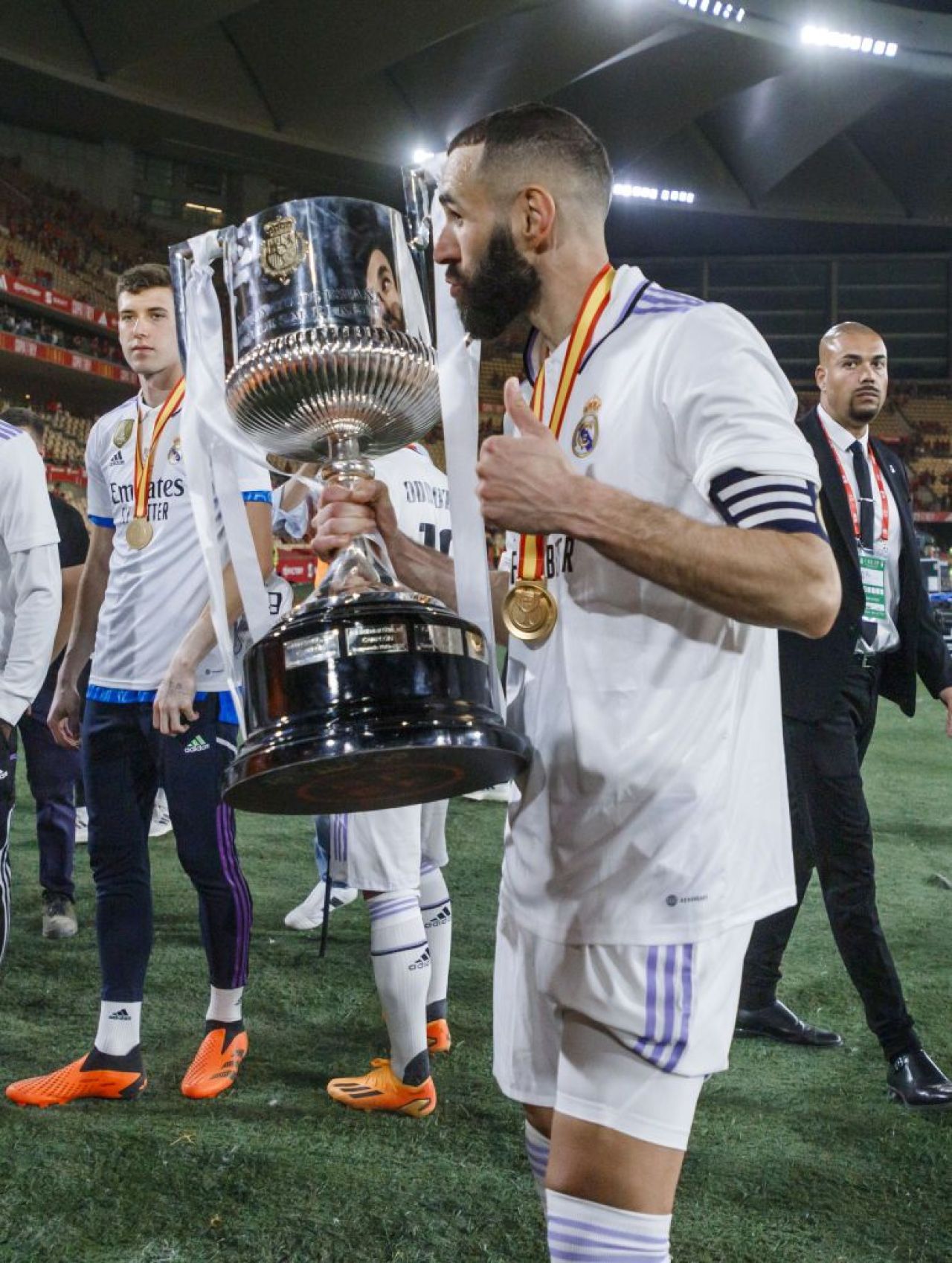 Real Madrid, campioană în Cupa Regelui Spaniei! Rodrygo i-a adus lui Ancelotti singurul trofeu care îi lipsea de la revenire! + Perez îl apără pe Vincius Jr. _11