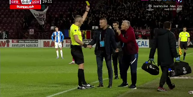 Dan Petrescu, criză de nervi pe bancă! Ce l-a scos din minți pe antrenorul lui CFR Cluj_16