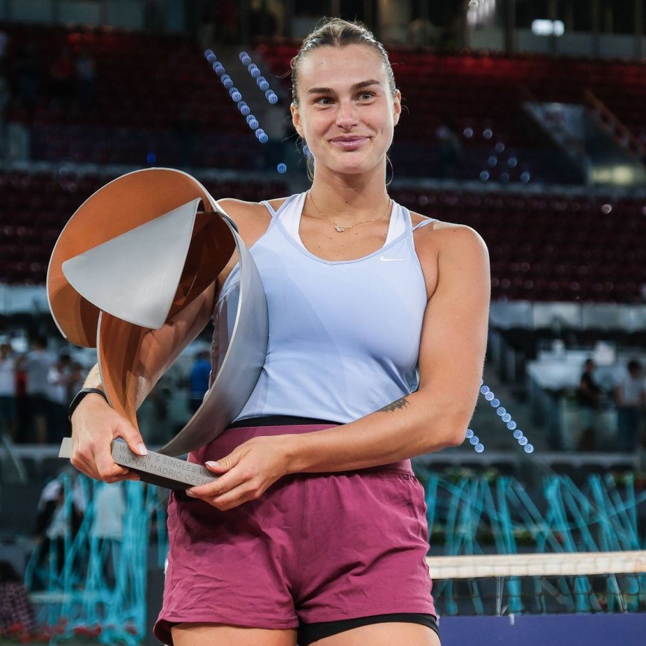 Câți bani a încasat Sabalenka după ce a devenit campioană la WTA Madrid_13
