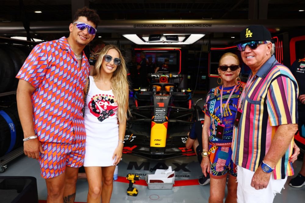 Shakira și Lindsey Vonn, apariții de senzație la Grand Prix-ul din Miami! Vedetele s-au înghesuit la Formula 1 _9